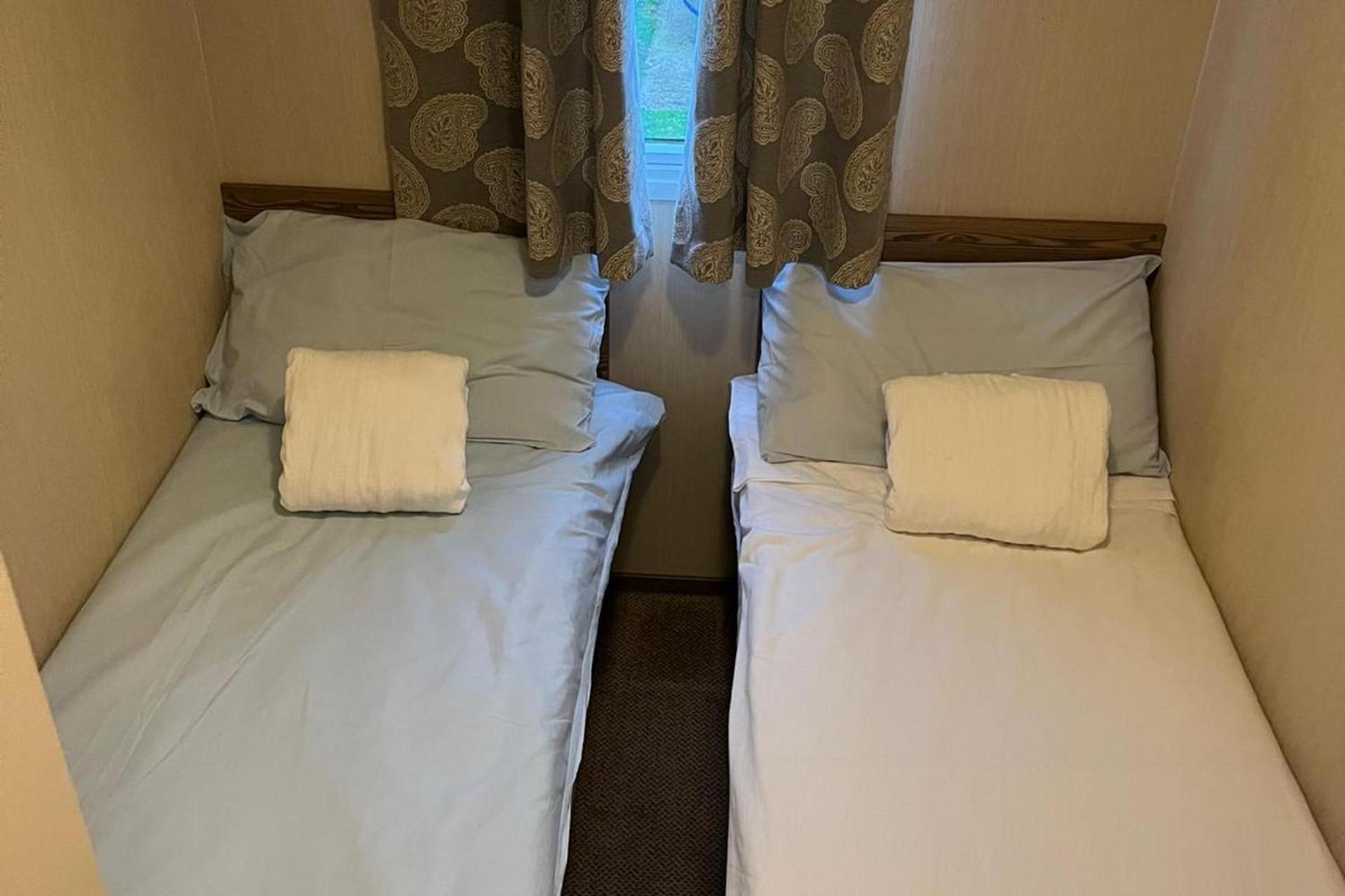 2Br-Sleeps6-Wifi-Freeparking-Holidaypark クラクトン・オン・シー エクステリア 写真